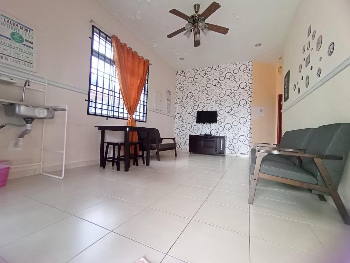 Seaview Promenade Homestay Dungun Exterior photo