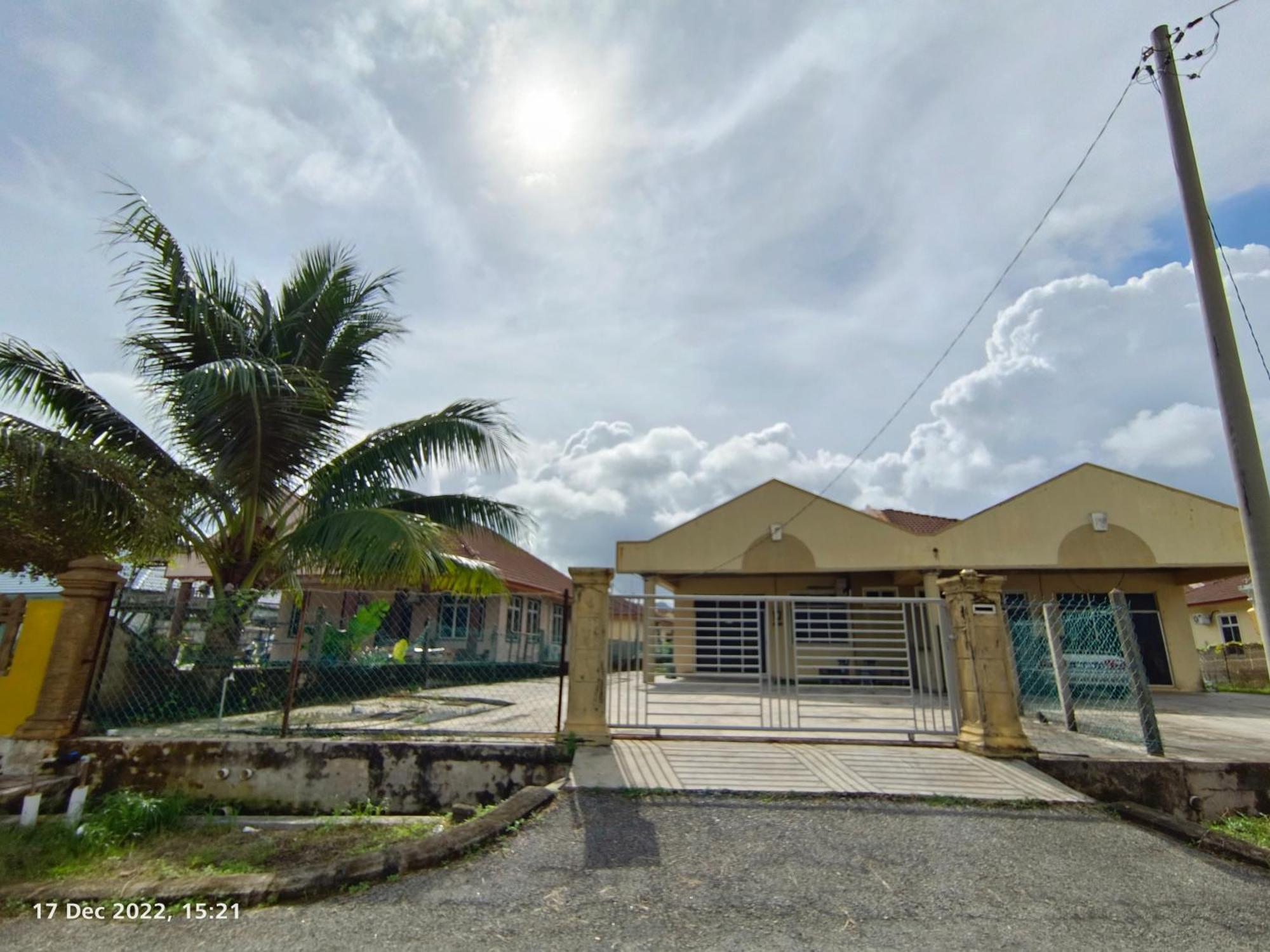 Seaview Promenade Homestay Dungun Room photo